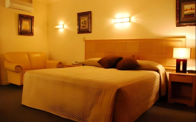 Desert Sand Motor Inn – Guest Rooms – Broken Hill