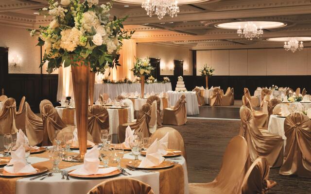 Radisson Hotel Cincinnati Riverfront