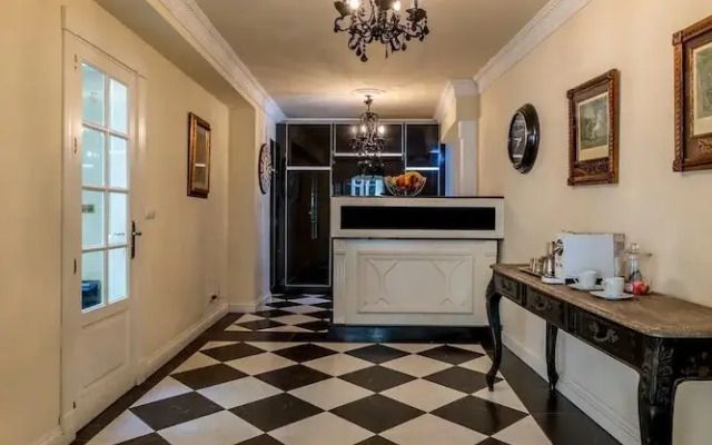 Orangesquare-4bedroom -4 Bathrooms-8 Guests