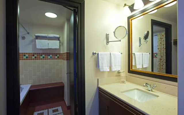 Disney Sequoia Lodge