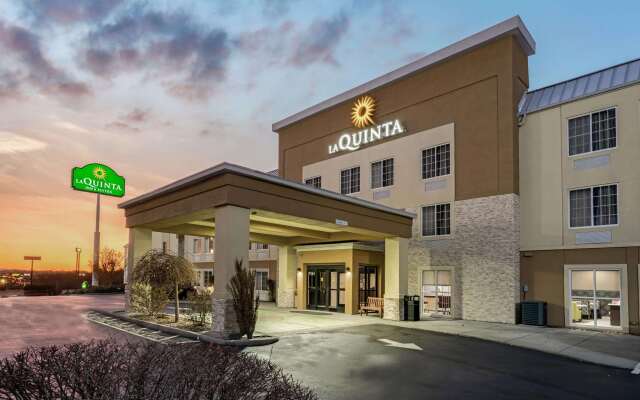 La Quinta Inn & Suites by Wyndham Knoxville North I-75