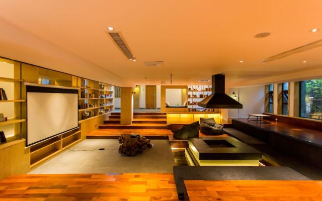 Wangshan Travelling With Hotel