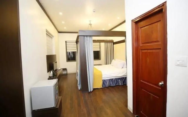 Summer Place Hotel - Hostel