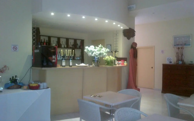 Efplias Hotel Apartments and Suites