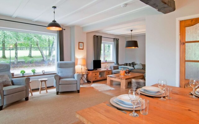 Scenic Stay in Xhoffraix