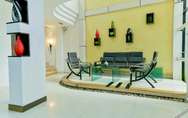 Picasso Castle Hotel