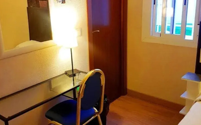 Hostal Castilla Fuenlabrada