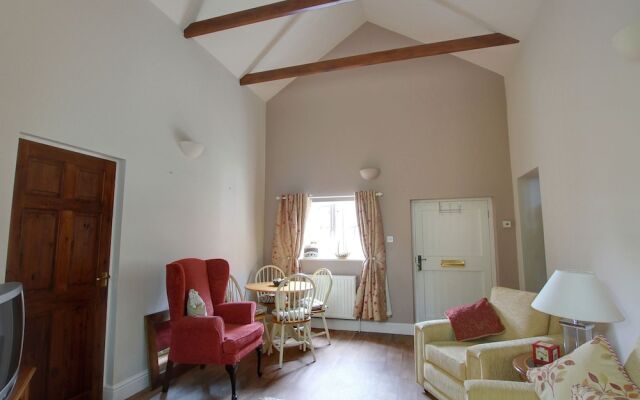 Ideal 2-bedroom Holiday Home in Goudhurst With Balcony