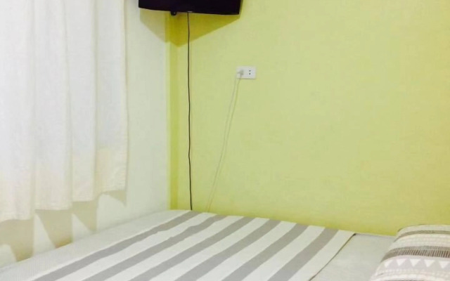 HM&B Backpackers Inn