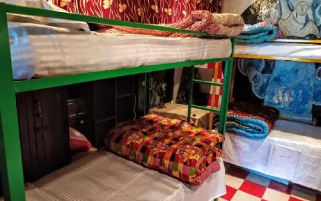 Kishor Guest House