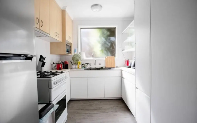 Sweethome2br@highton+parking