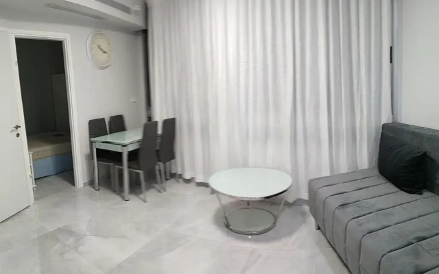 apart hotel tlv/bat yam beach front 834