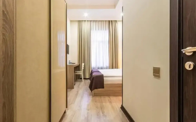 Deluxe İnn Hotel Baku