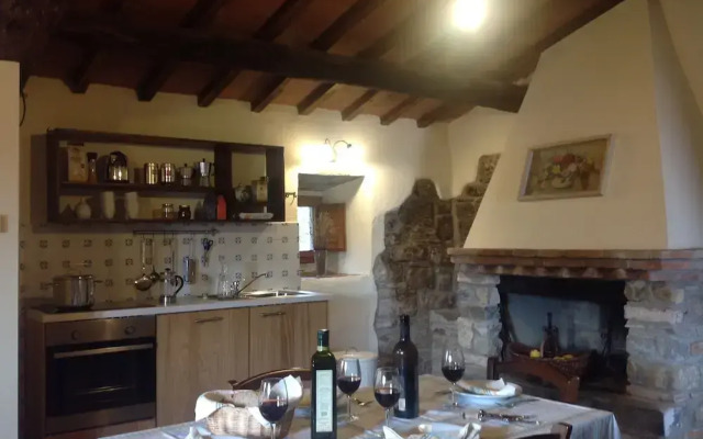 Castello Di Pratelli