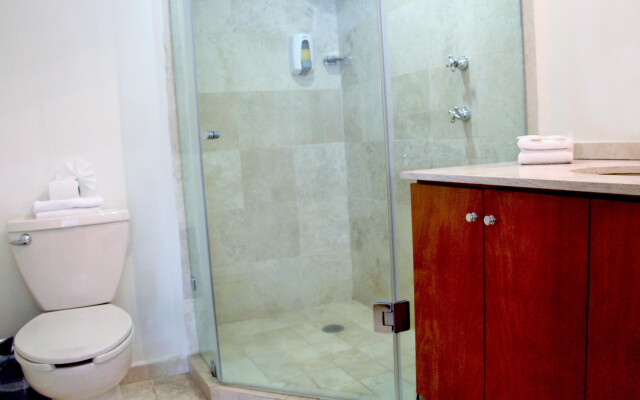 Residence L'heritage Aristóteles 140 by Bluebay