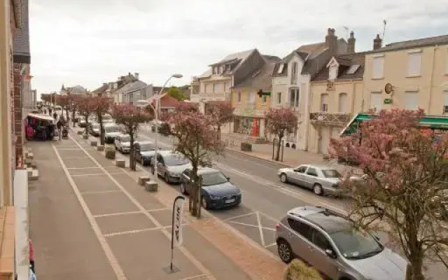 APPARTEMENT 6 PERSONNES CLASSE 2 ETOILES LEBOUCQ Laurent