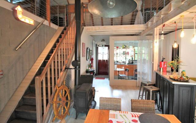 Quaint Holiday Home in Saint-Quirin with hot tub, nice view