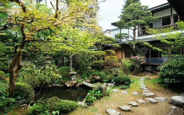 Koyasan Syukubo Zofukuin
