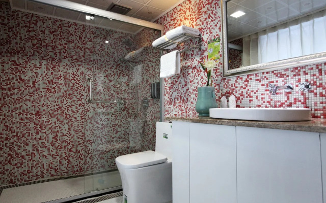 Gangcheng Hotel