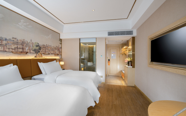 Vienna Hotel (Hezhou Xindu)