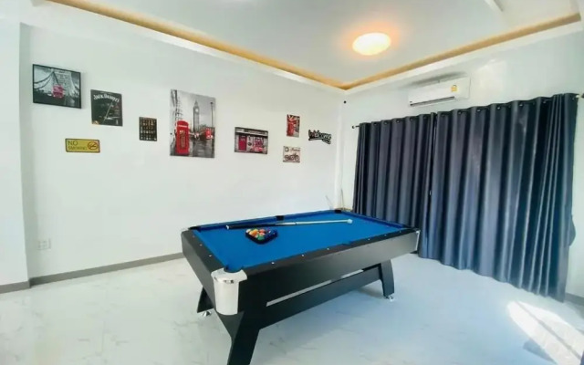 Cher Cher Pool Villa