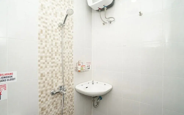 Super OYO Capital O 614 Graha 8 Syariah