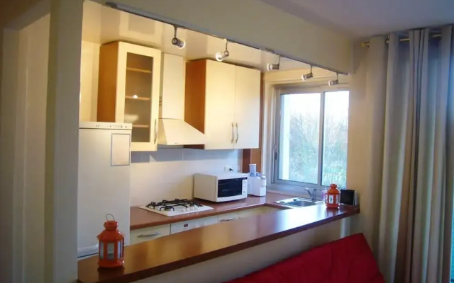 Apartment With 2 Bedrooms In Marly Le Roi With Furnished Balcony And Wifi