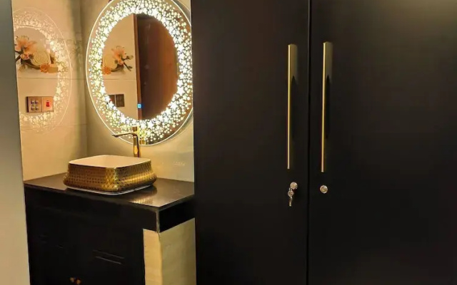 Modern Luxe Studio Apartment in Uttara Near Airport