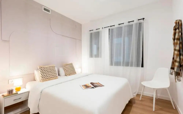 Urban Chill Apartments By Olala Homes