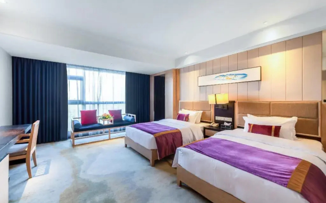 Rezen Kingtown Hotel (Chongqing Ranjiaba)