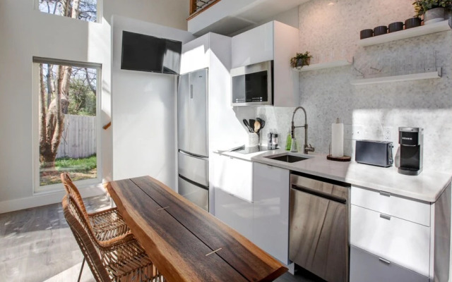 5 Bedroom, Woodside Avenue