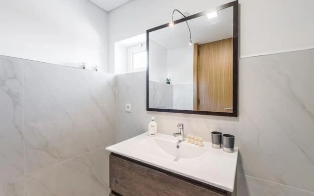 GuestReady - Tigerlily