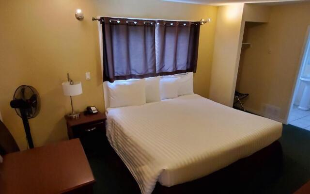 Comox Valley Inn & Suites