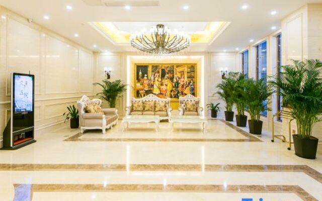 Vienna Hotel (Nanjing Qidi Street)