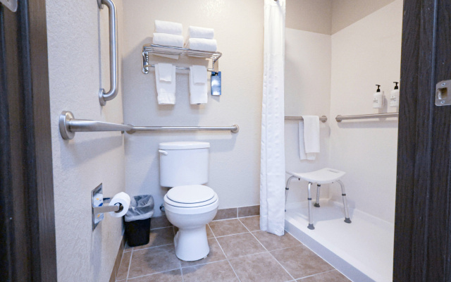 Cobblestone Inn & Suites - Maryville
