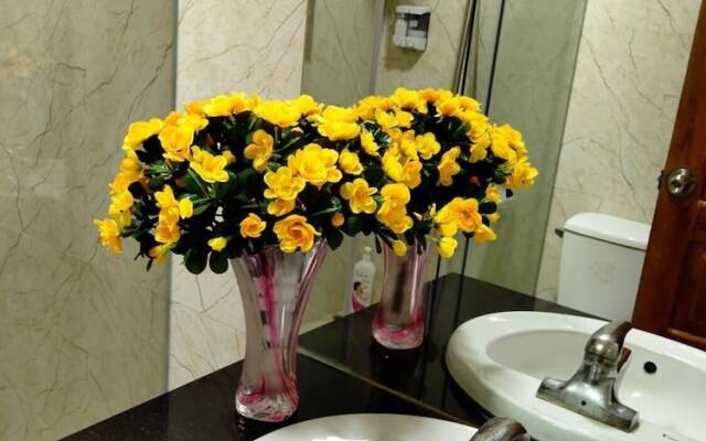 Luxury Hotel