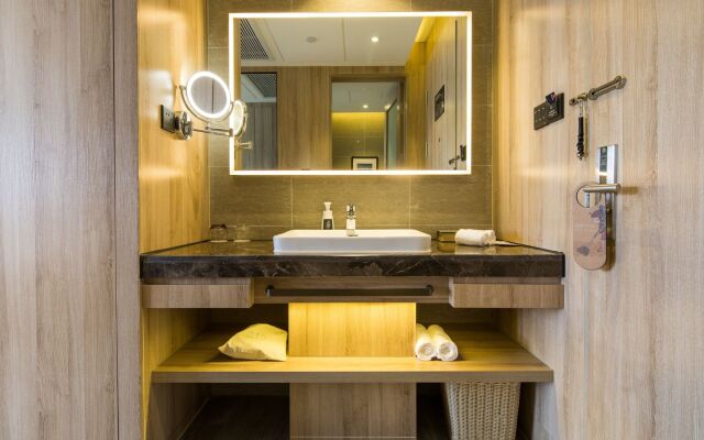 Atour Hotel Xiaoshan Peoples Square