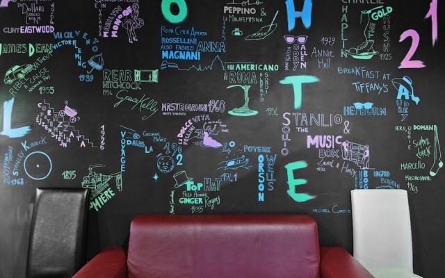 Hotel Twenty One 