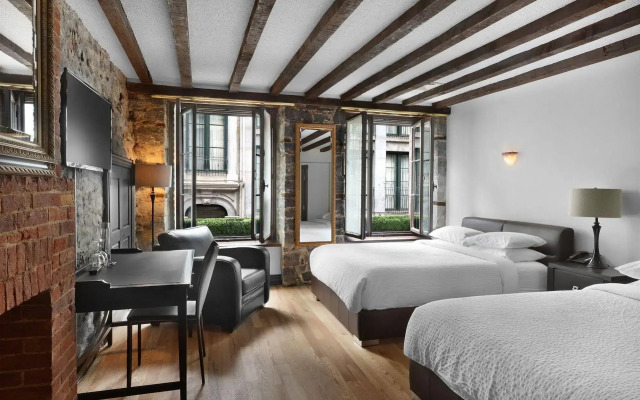Hotel Epik Montreal