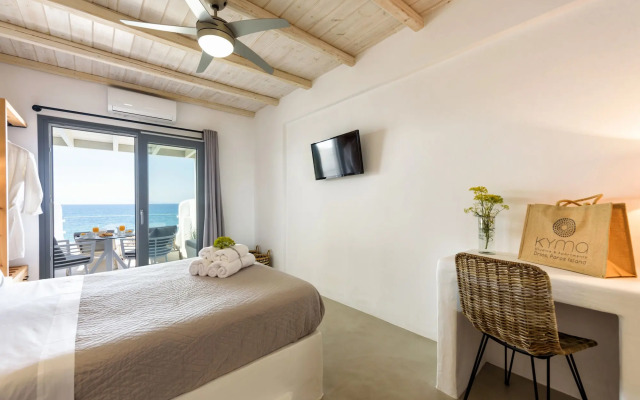 Blue Waves Suites & Apartments To Kyma