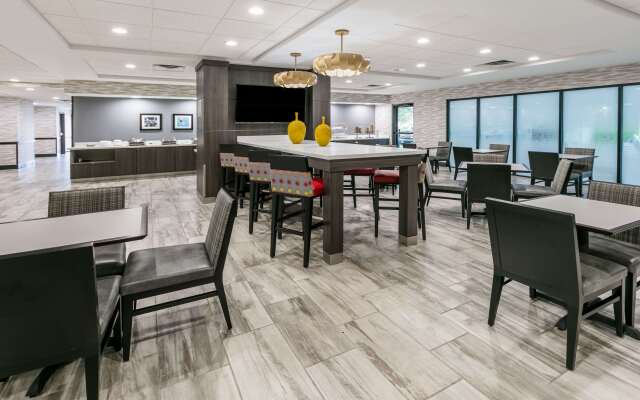 Wingate by Wyndham Dallas Love Field