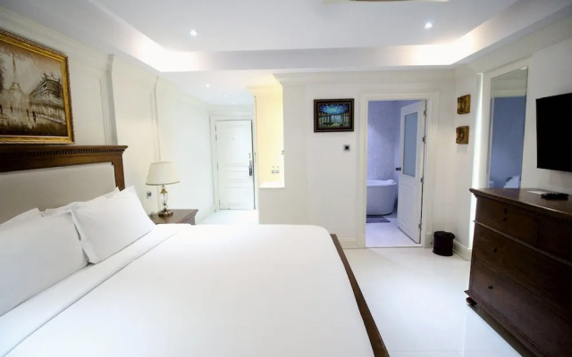 Sasha House-Hotel-Senanikom