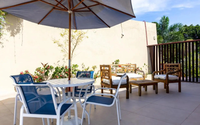Apartamento com vista Cond. Orla 22