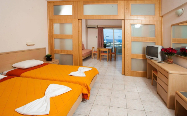 Poseidonia Hotel Apartments