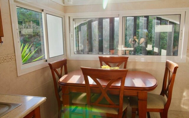 Apartmentos Albamar