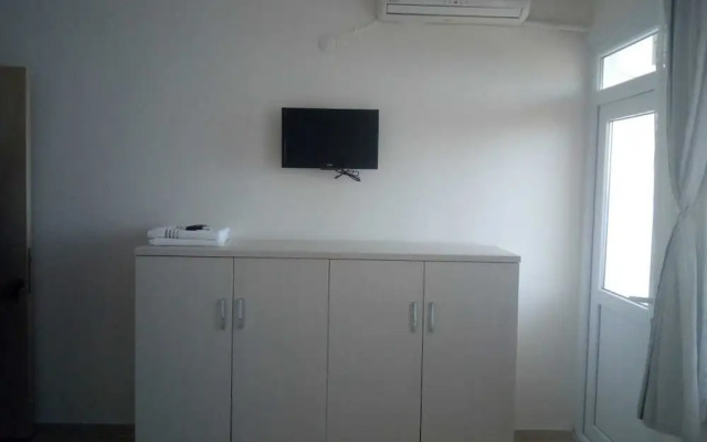 Omer Deniz Motel