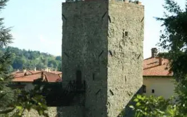 La Torre Medievale Lungarno