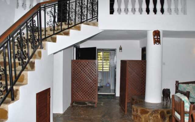 Sonnie House Diani