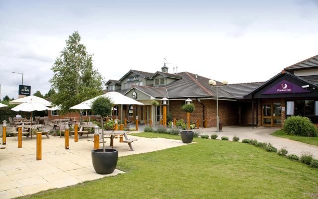 Premier Inn Hatfield