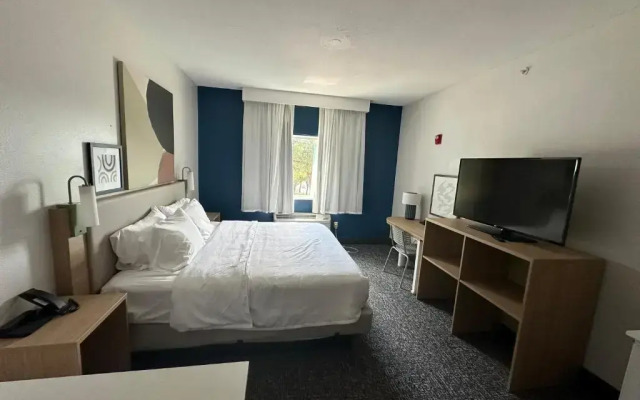Spark by Hilton Round Rock